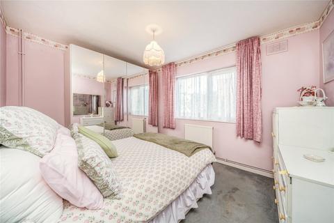 3 bedroom terraced house for sale, Overbury Street, London, E5