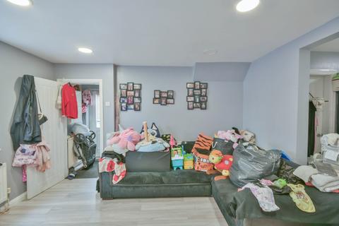 3 bedroom semi-detached house for sale, Boldon Lane, South Shields NE34