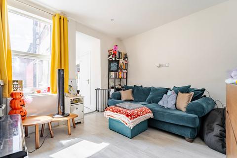 2 bedroom terraced house for sale, Denbigh Road, Norwich