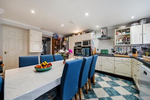 4 bedroom detached house for sale, Verran Road, Camberley, Surrey