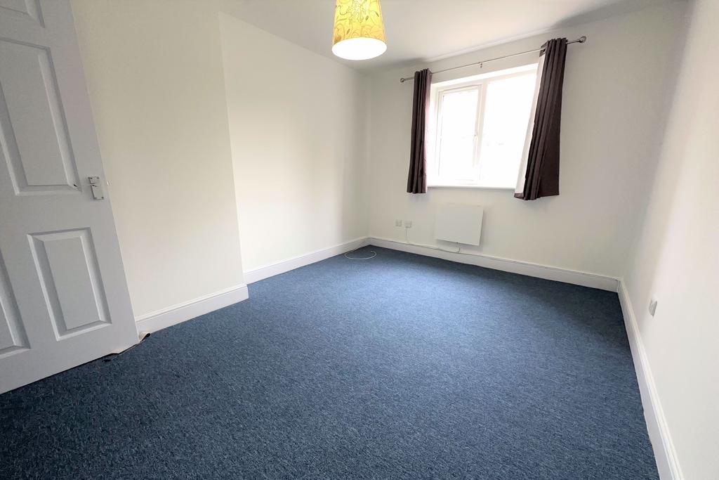 Apartment in New Barnet - More