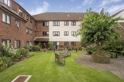 1 bedroom apartment for sale, Cobbinsbank, Waltham Abbey, EN9