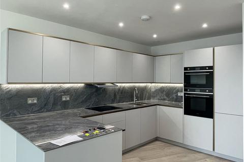 3 bedroom flat for sale, Coster Avenue, London N4