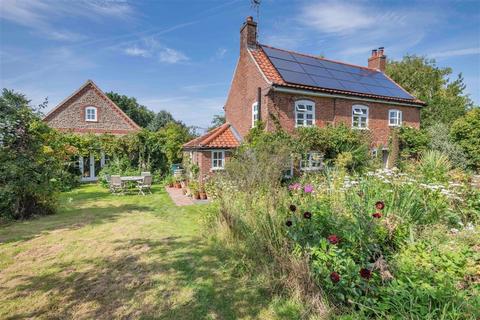 3 bedroom character property for sale, Mill Common Road, Ridlington, NORTH WALSHAM