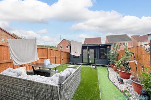 4 bedroom semi-detached house for sale, Pearwood Close, Goldthorpe, S63 9GU