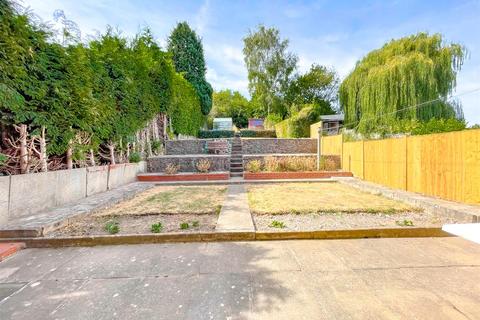 3 bedroom detached house for sale, Wigston Lane, Aylestone, Leicester