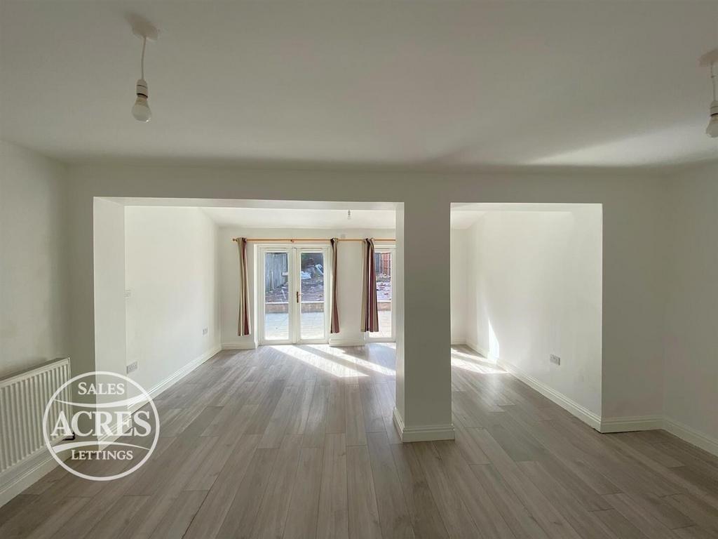 House in Birmingham, Kingstanding - View 2
