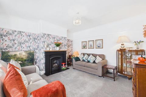 3 bedroom semi-detached house for sale, York Road, Driffield, YO25 5AY