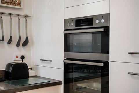 3 bedroom terraced house for sale, Clowes Crescent, Tyldesley, M29