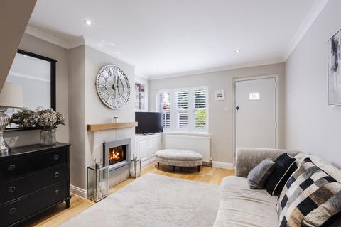 3 bedroom end of terrace house for sale, Hills Chace, Brentwood, CM14