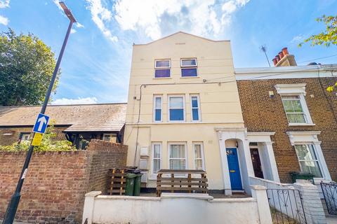 Burrage Place, Woolwich, London, SE18 7BE