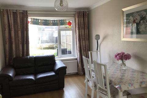 3 bedroom semi-detached house to rent, Bramcote, Nottingham, NG9