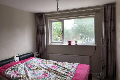 3 bedroom semi-detached house to rent, Bramcote, Nottingham, NG9