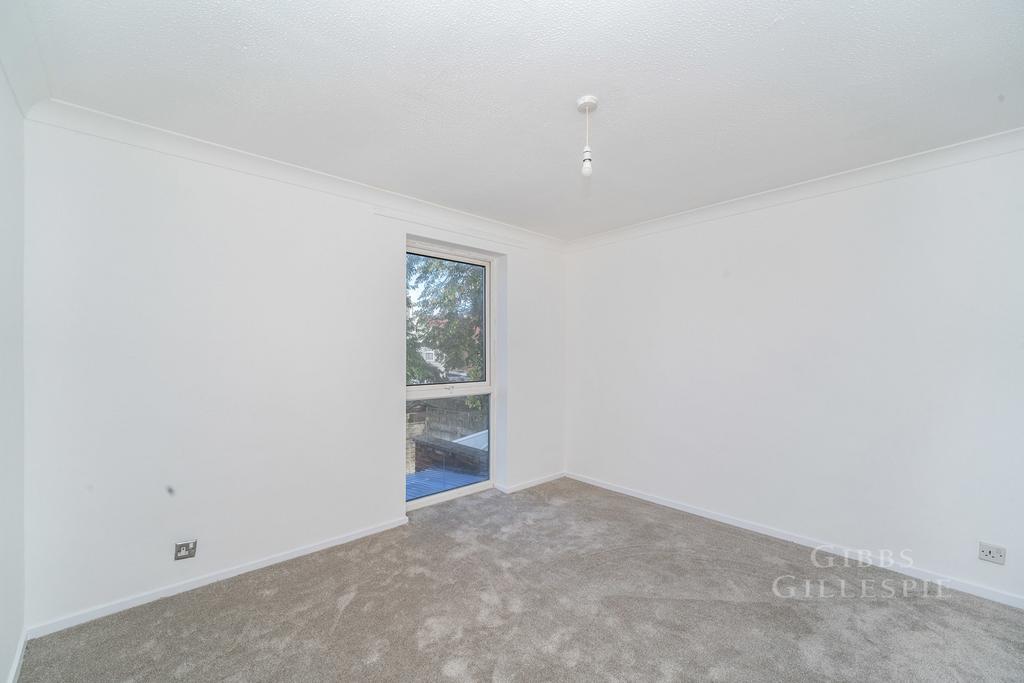House in London - View 5