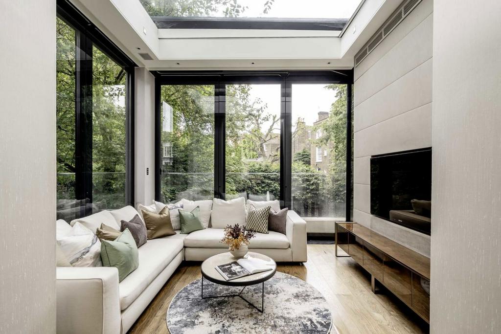House in London - View 3