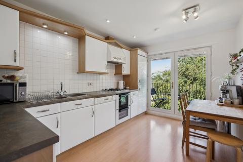 2 bedroom flat for sale, Beechwood Gardens, Stirling, FK8