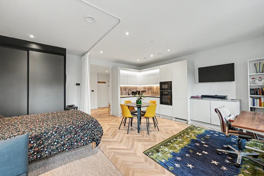 Apartment in York, Clifton Moor, Bell Farm - View 5