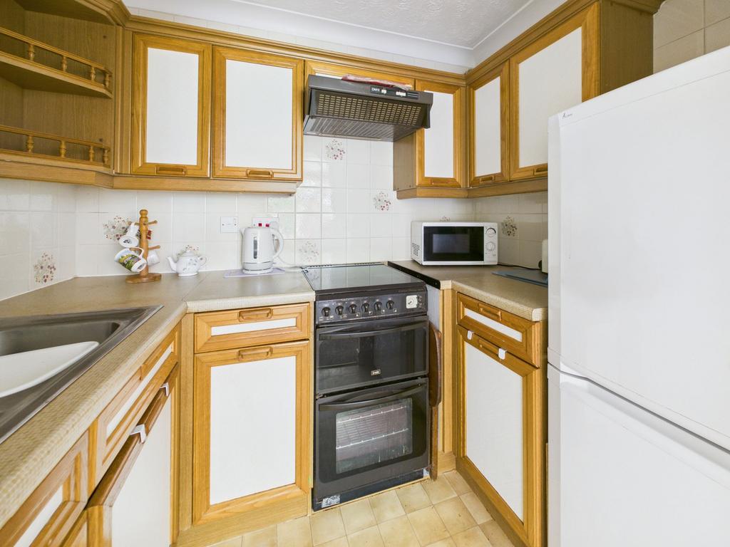 Apartment in Nottingham - View 4