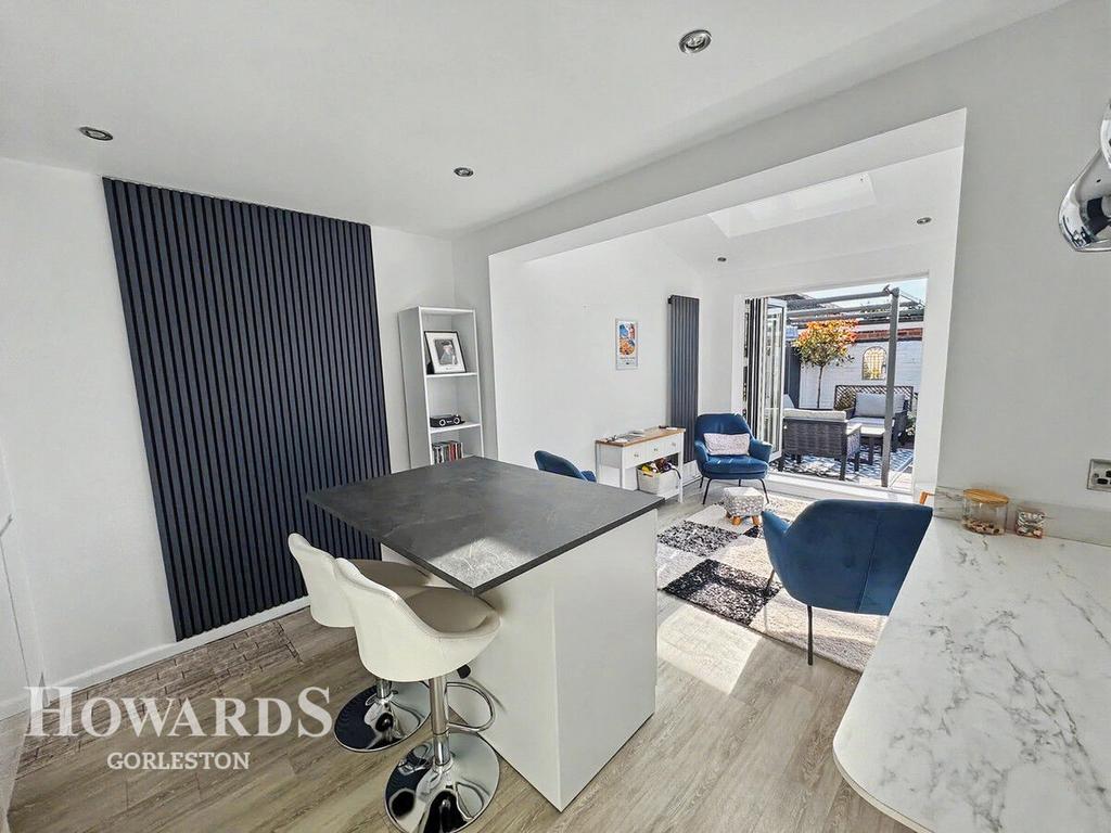 House in Gorleston - More