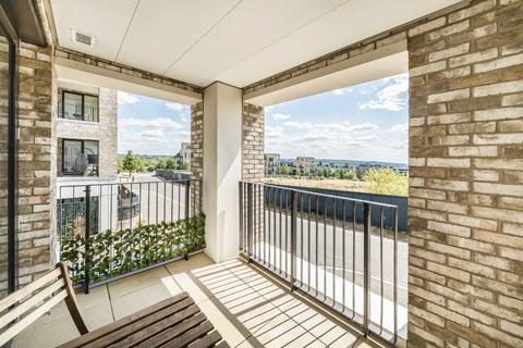 2 bedroom flat for sale, Maurice Browne Avenue, London NW7