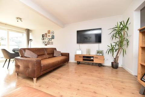 3 bedroom terraced house for sale, Gosslan Close, St. Ives PE27