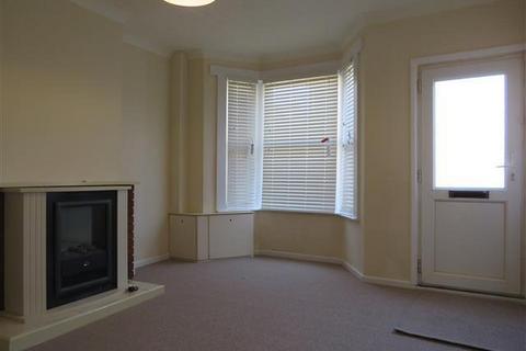 4 bedroom terraced house to rent, Stanley Street, LOWESTOFT