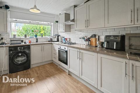 2 bedroom flat for sale, Bronhafod Street, Brynmawr