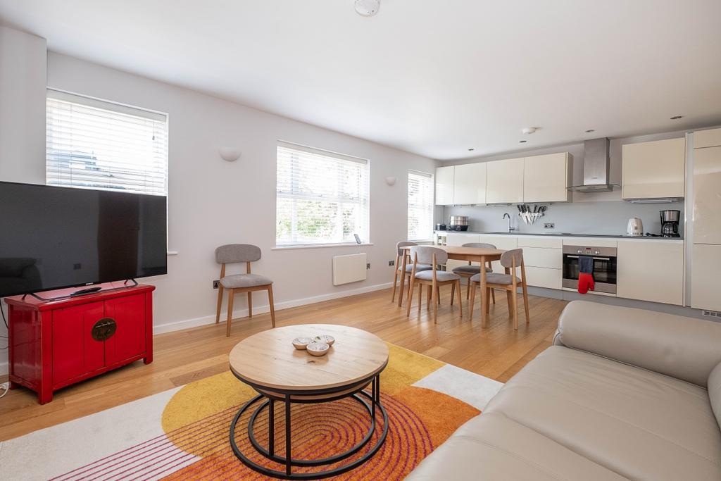 Apartment in London - View 2