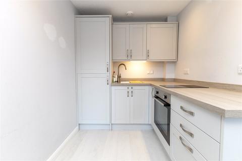 1 bedroom apartment for sale, Allingham Court, Summers Road, Godalming, Surrey, GU7
