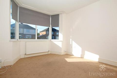3 bedroom semi-detached house to rent, Milford Road, Leicester LE2