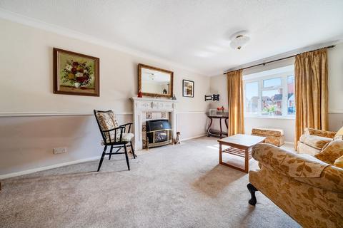 4 bedroom detached house for sale, Truro Gardens, Flitwick, MK45