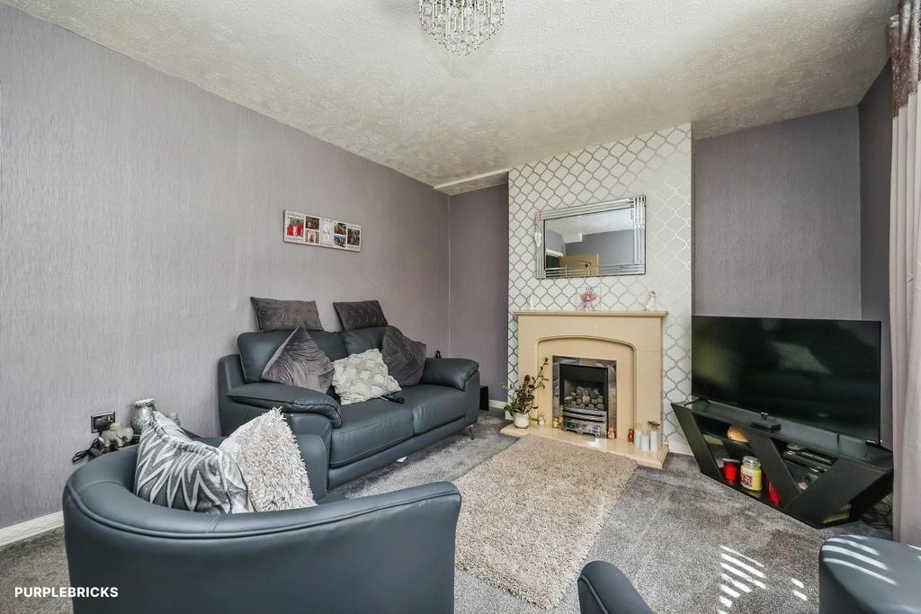 House in Nottingham, Nottinghamshire - View 3