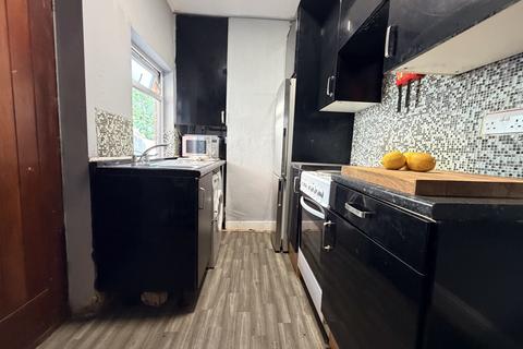 4 bedroom terraced house to rent, Pershore Road, Birmingham, B29