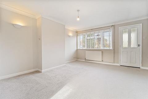 3 bedroom terraced house to rent, Patching Close, Worthing BN12