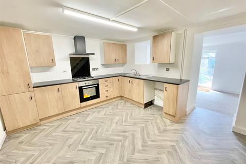 3 bedroom house to rent, Pearson Avenue, Plymouth PL4