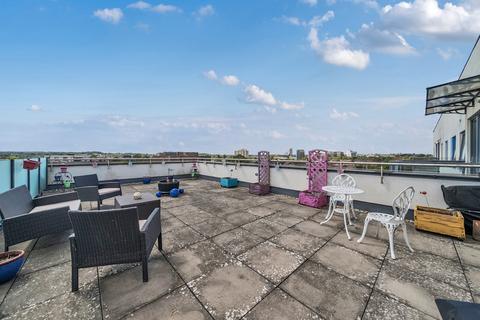 2 bedroom apartment for sale, Homesdale Road, Bromley