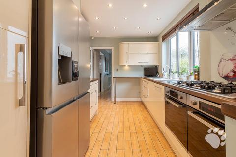 4 bedroom semi-detached house for sale, Redden Court Road, Romford RM3