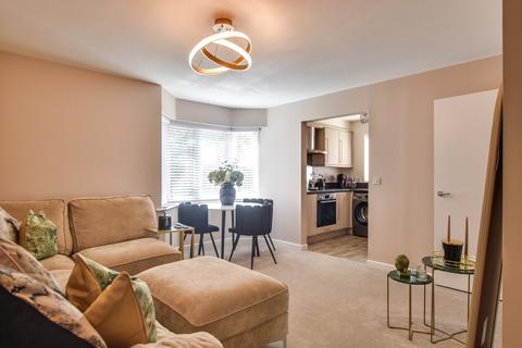 2 bedroom ground floor flat for sale, Manse Gardens, Great Dunmow