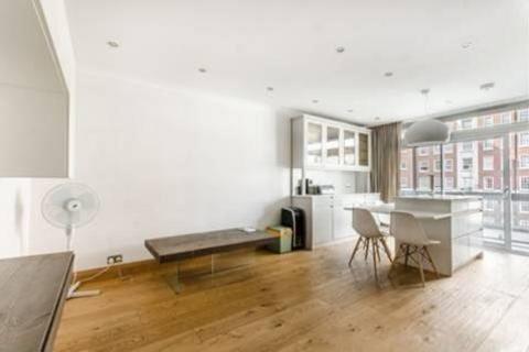 3 bedroom apartment to rent, Portman Square, London W1H