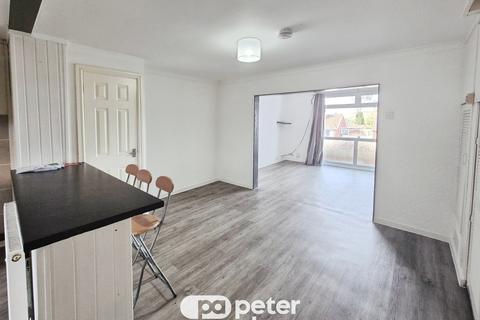 3 bedroom end of terrace house to rent, Keene Avenue, NEWPORT, NP10