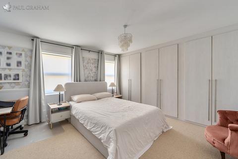 3 bedroom detached house for sale, Mill Lane, Carshalton