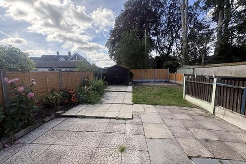 3 bedroom end of terrace house to rent, Middlewich, Cheshire