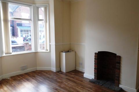 3 bedroom terraced house to rent, Ruskin Road , Crewe