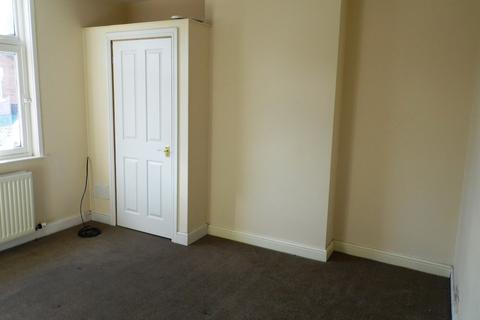 3 bedroom terraced house to rent, Ruskin Road , Crewe