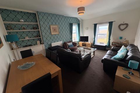 2 bedroom flat to rent, Highfield Crescent, Morecambe, LA4