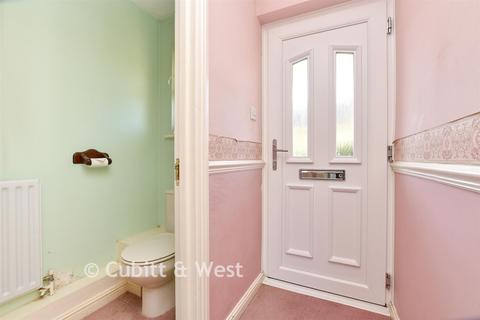 2 bedroom end of terrace house for sale, Elizabeth Close, Sutton SM1