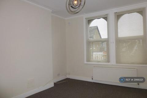 1 bedroom flat to rent, Clifton Road, London, SE25