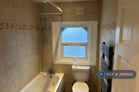 1 bedroom flat to rent, Clifton Road, London, SE25