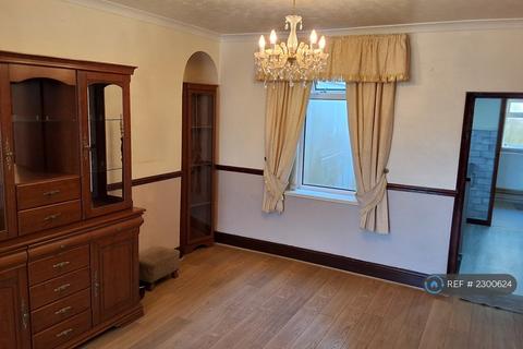 2 bedroom terraced house to rent, Dinas St, Swansea, SA6