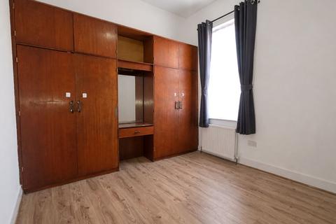 5 bedroom house to rent, Plashet Road, London, E13